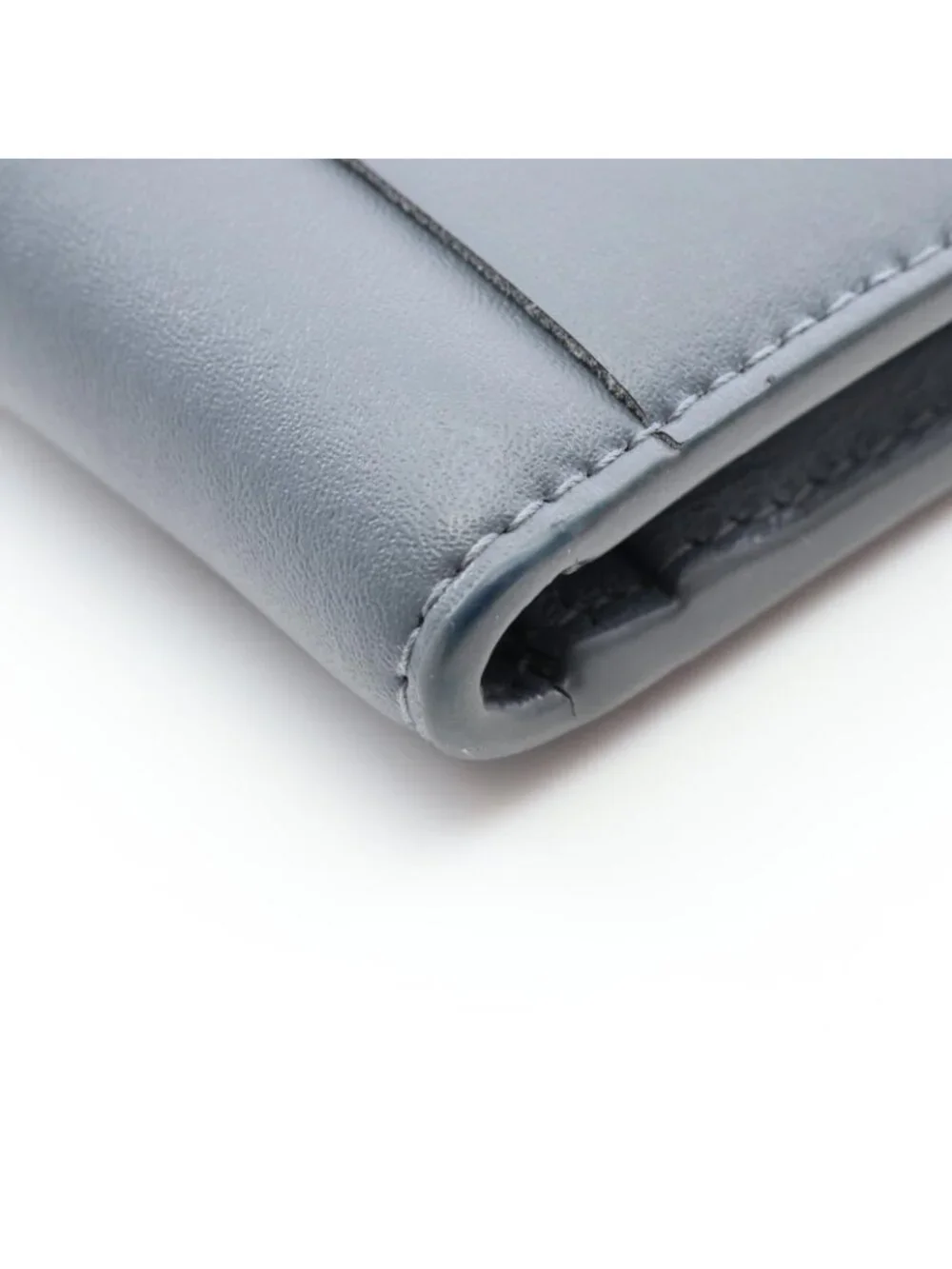 Bottega Veneta Bifold Wallet Maxi Intrecciato Gray Leather Cassette